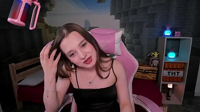 kaisajenner's cam snapshot