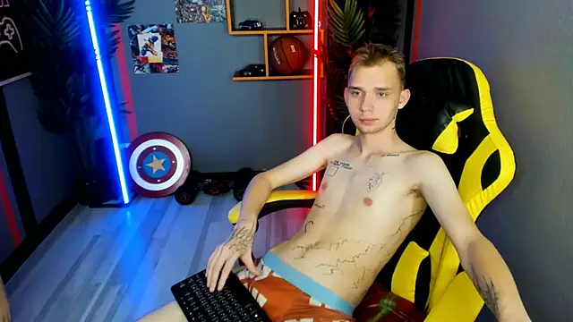 TimBlaks's cam snapshot