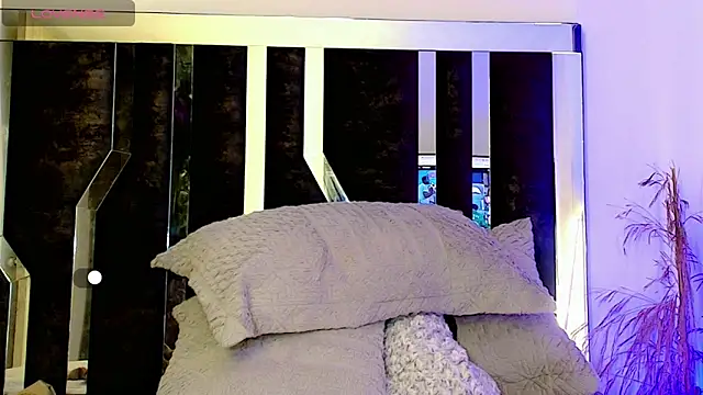 honey_skin's cam snapshot