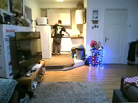 mihaimichael's cam snapshot