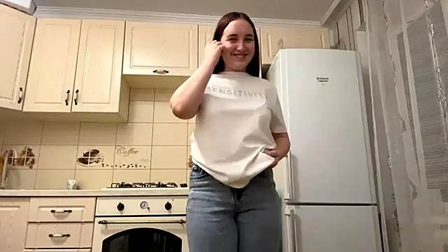 DaisyMolly's cam snapshot