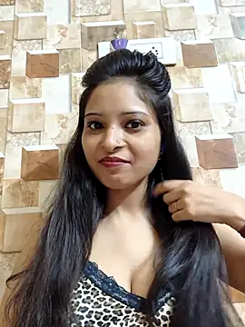 QUEEN-ADITI's cam snapshot