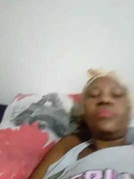 Mommy_Sienna's cam snapshot