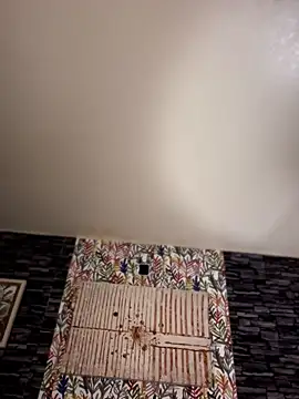 -Yagurlwest's cam snapshot