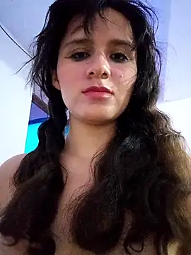 Kitty_Kalifa's cam snapshot