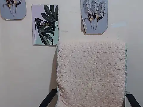 Sweet_jinns69's cam snapshot