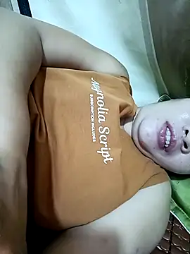 Wetpussysquirtt's cam snapshot