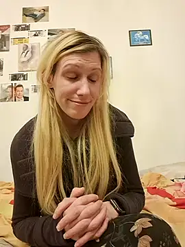 Polonski88_Official's cam snapshot