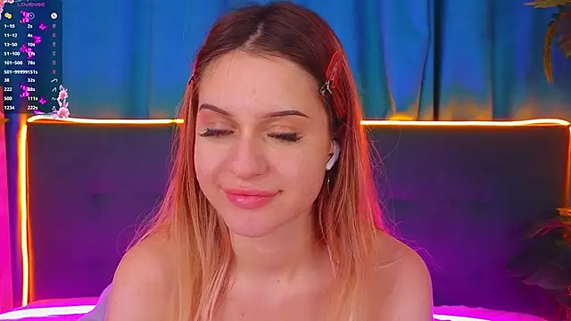 AlinaWalters's cam snapshot