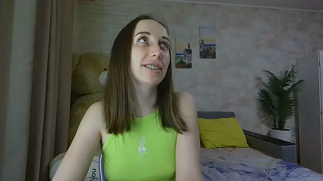 Anika_bloom's cam snapshot