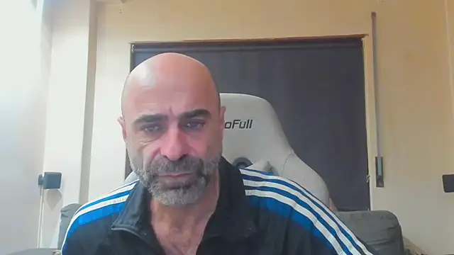 Bicopflirt's cam snapshot