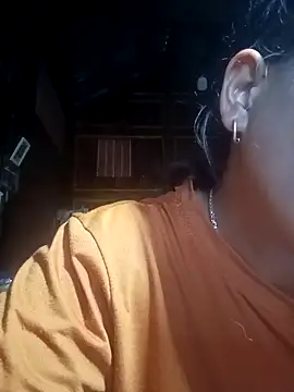 MinaYangon502's cam snapshot