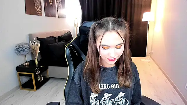 EllaCurtis's cam snapshot