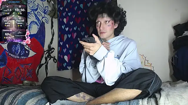 Party_trans's cam snapshot