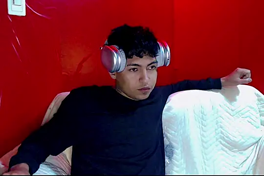 LPYsami773's cam snapshot