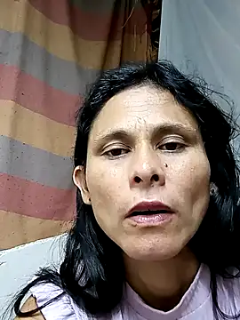 Yuliitza3's cam snapshot