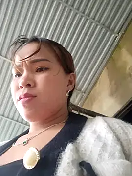 Melylyna's cam snapshot