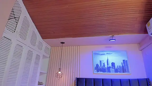 viiolett_lee's cam snapshot