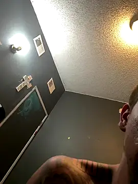 busnfatnutsLildee's cam snapshot