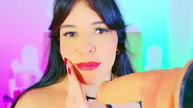 CharlootteEvans's cam snapshot