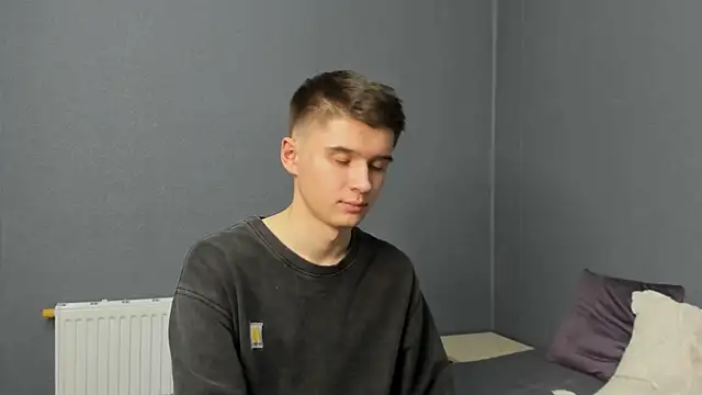 SherlockMax live sex cam