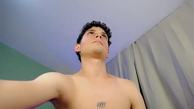 dilan_hott_ live sex cam