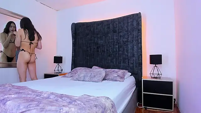 VanessaParis__ live sex cam