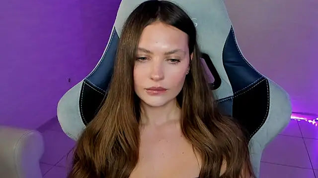 yourArya's cam snapshot