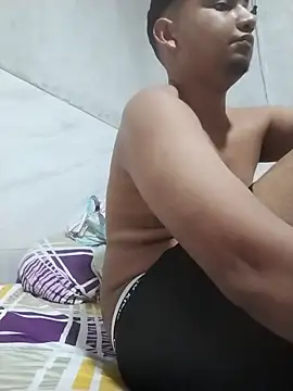 hot-boy_o's cam snapshot