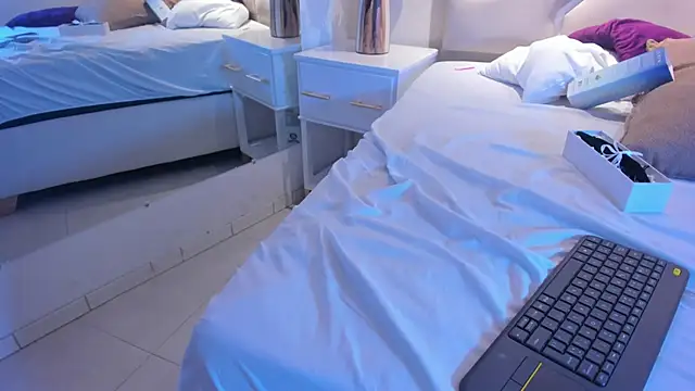 Mile__Cutte's cam snapshot