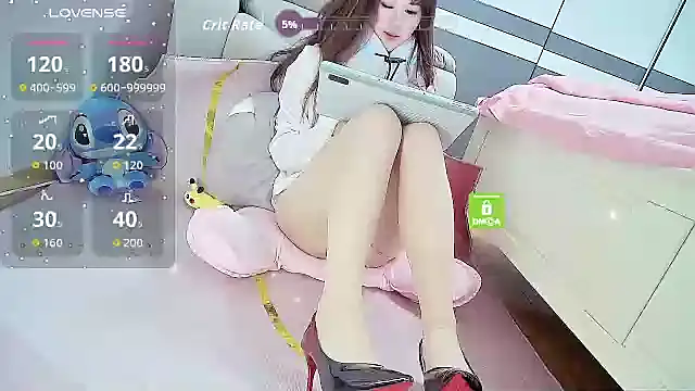 Yuzuki-sweet's cam snapshot