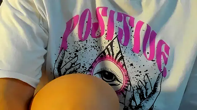 Sami_Hotie1's cam snapshot