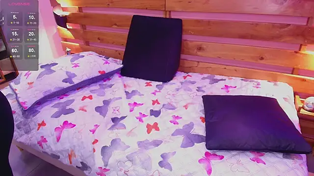 ambar_lover's cam snapshot