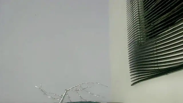 mishel_hott's cam snapshot