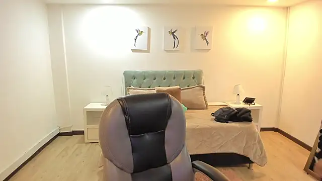 Sofia_collen_'s cam snapshot