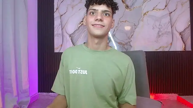 dan_sweetboy's cam snapshot