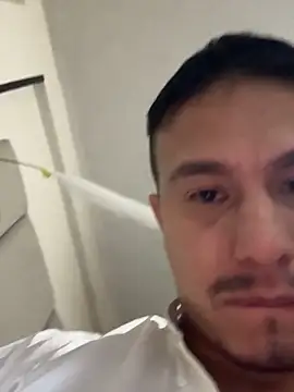 DominickVegas live sex cam