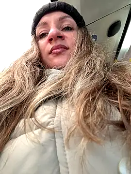 EvvaMur live sex cam