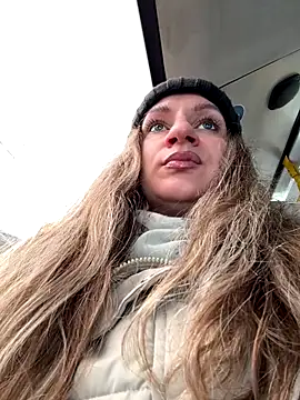 EvvaMur's cam snapshot