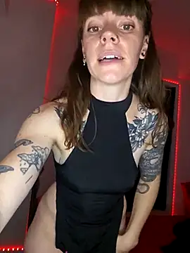 EmilieEdelana's cam snapshot