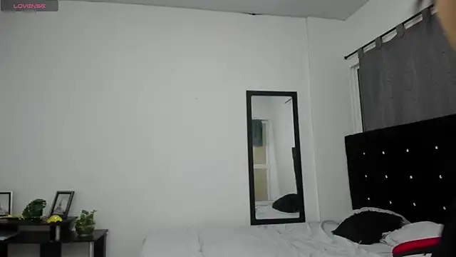 NicoleFletcher's cam snapshot