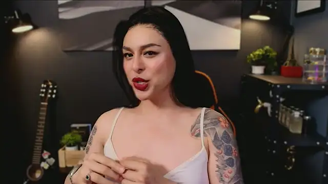 callmeLUNA live sex cam