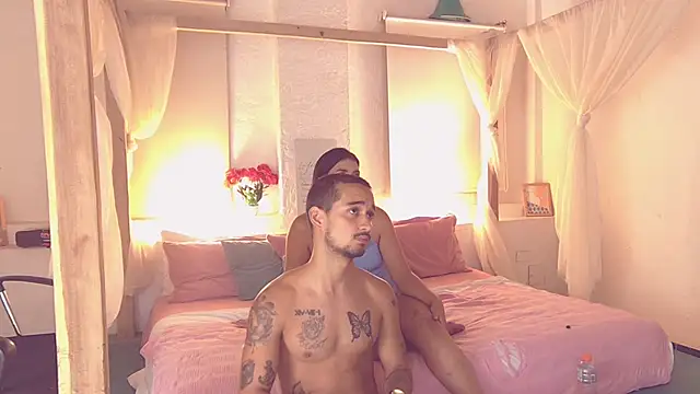 Laila_asher's cam snapshot