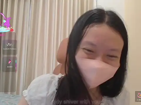 Lil-Cherries's cam snapshot