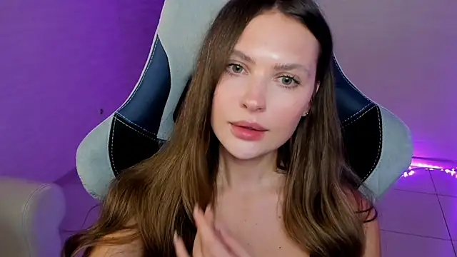 yourArya's cam snapshot