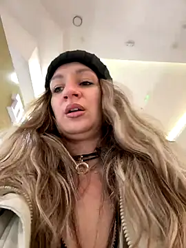 EvvaMur's cam snapshot