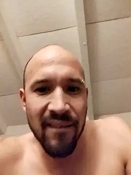 AnimAlLoco89's cam snapshot