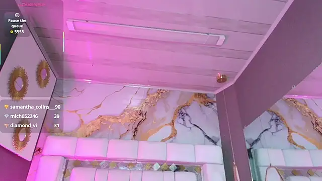 sara_lane_'s cam snapshot