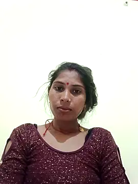 Veshali_Love143's cam snapshot