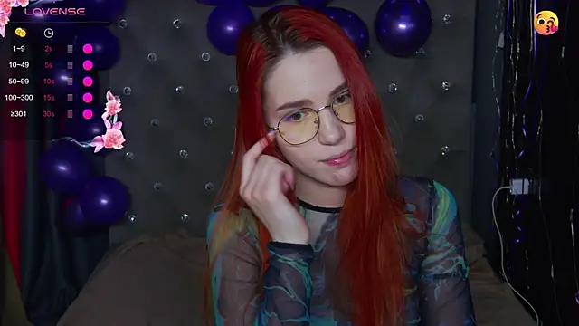 EmilyKents's cam snapshot